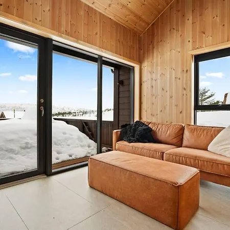 Tonningssaetra Mountain Stryn