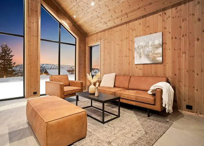 Tonningssaetra Mountain * Stryn